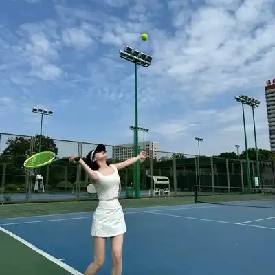 萧诚梓